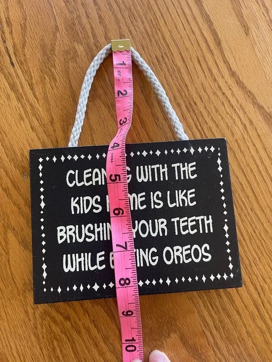 "Cleaning With The Kids" Wall Hanging🌺 - Picture 3 of 4